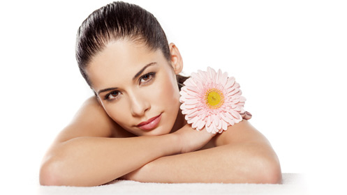 Microdermoabrasión facial con punta de diamante