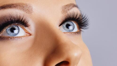 Realza tu mirada con este lifting de pestañas ¡Te verás genial!